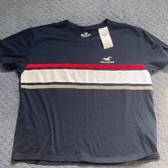 Hollister Tops - hollister